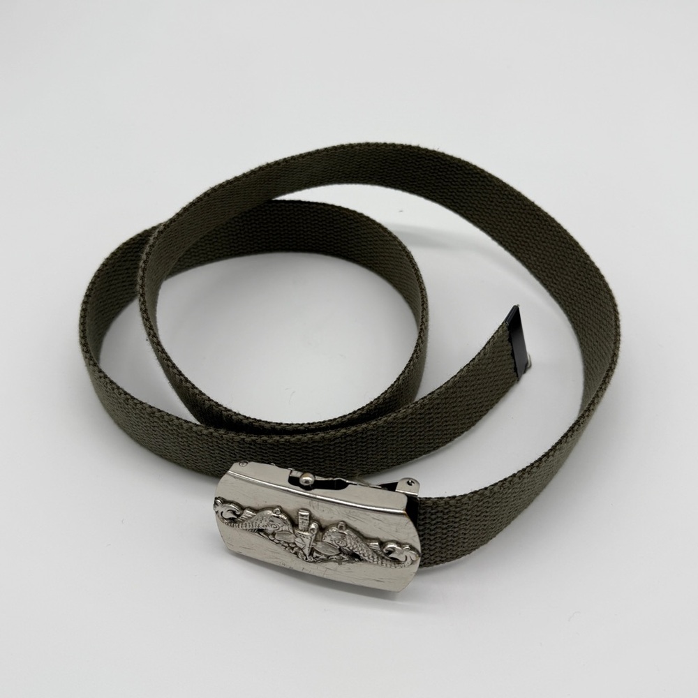 Vintage US Navy Military Belt in Olive with Silver Buckle